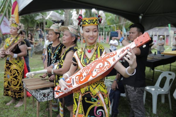 RWMF2019 Surrounding Orang Ulu sape